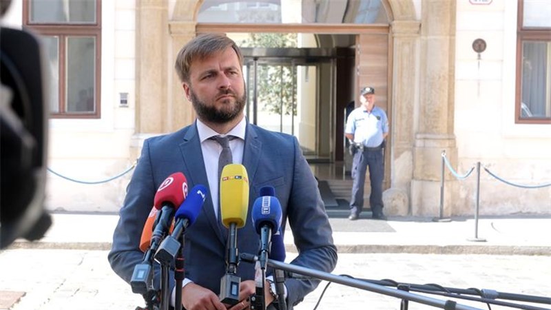 Ćorić u Dnevniku HTV-a: Dosadašnje mjere bile su više nego adekvatne. Nadamo se manjem padu BDP-a